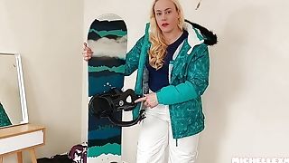 "snow Gear Attempt On Haul With Michellexm"