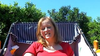 Cougar Gives Footjob In A Beach Tabouret